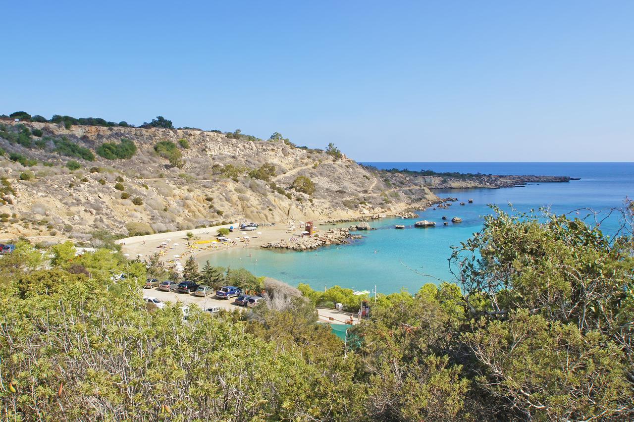 Amber - Coralli Beachfront Apartment Protaras Buitenkant foto